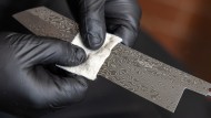 Am Beispiel Nesmuk: So werden Damastmesser hergestellt