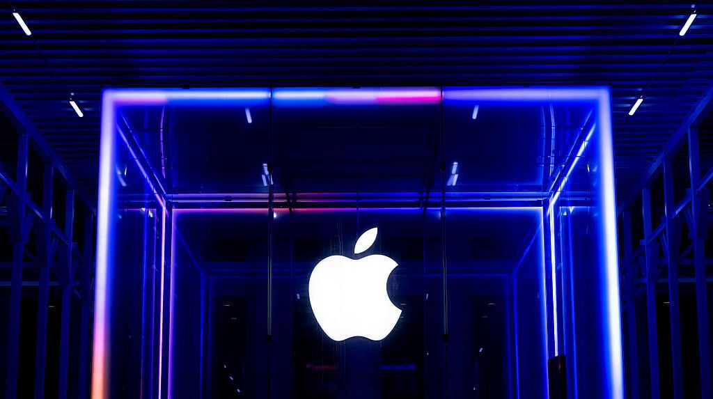Apple sues noted leaker Jon Prosser for allegedly compromising iOS 26 secrets