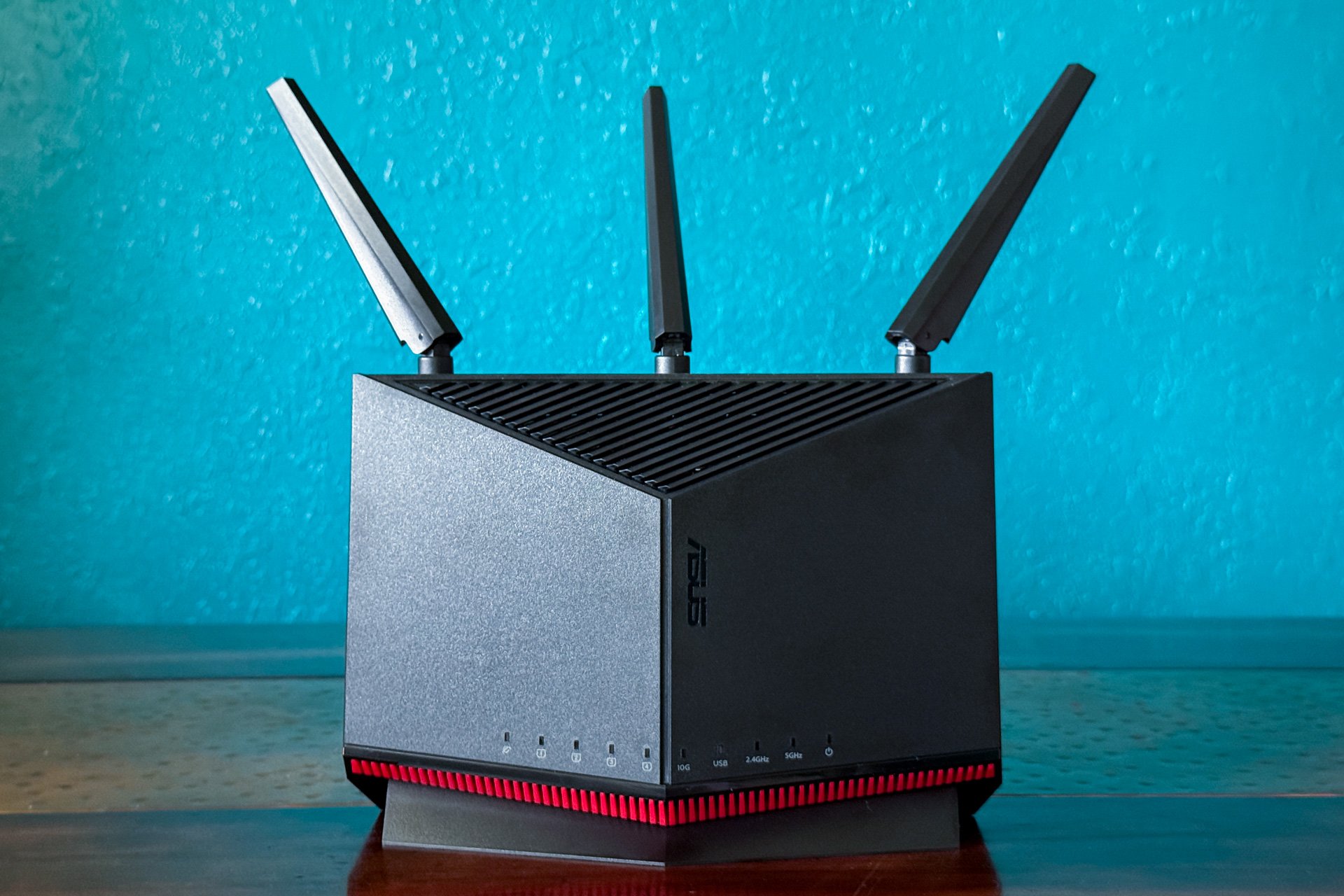 Asus RT-BE86U Review: This Dual-Band Wi-Fi 7 Router Punches Way Up