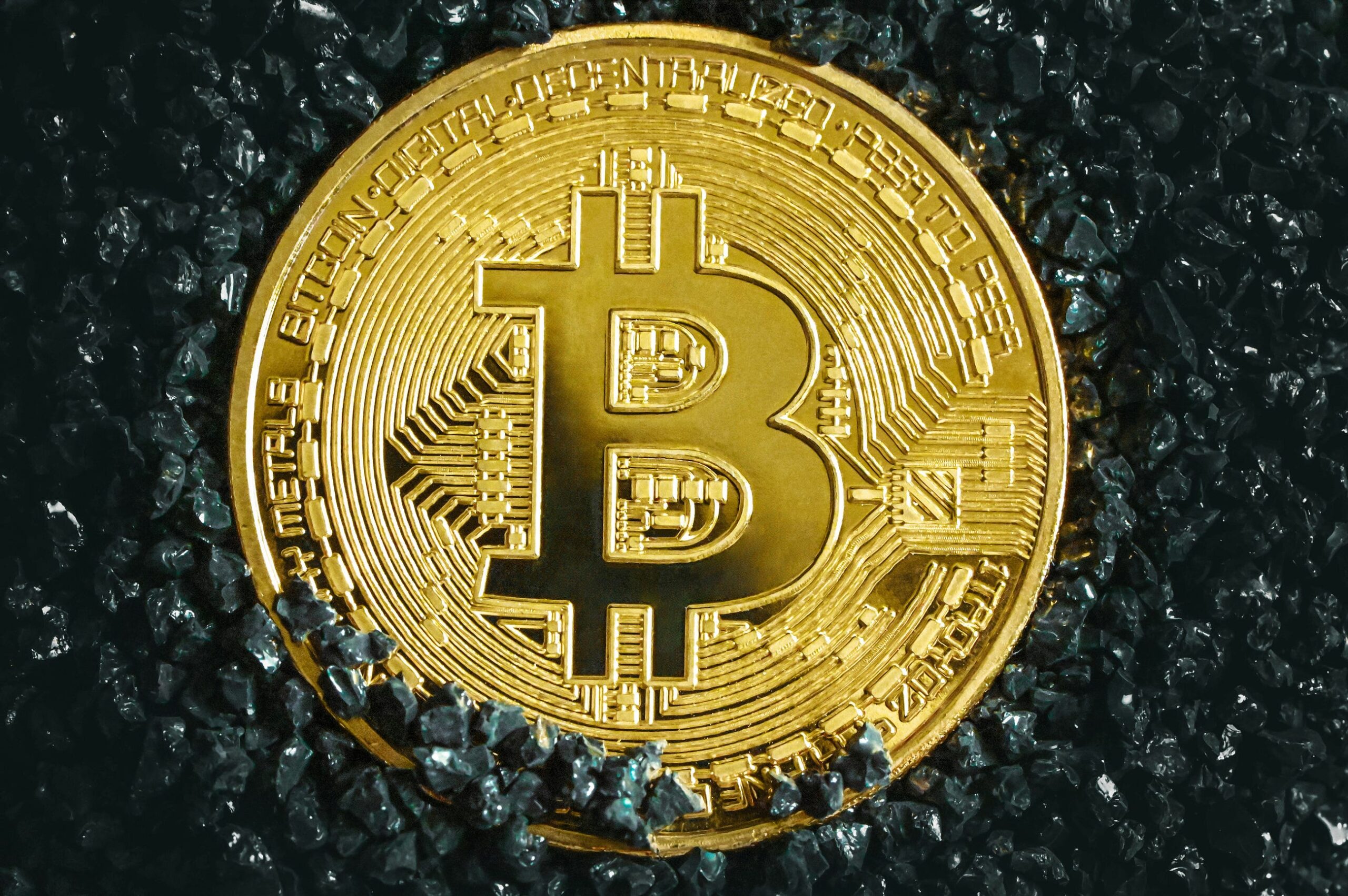 Bitcoin Mining: The Digital Gold Rush of the 21st Century