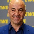 EWE-Chef kritisiert Bundesregierung: EU-Regeln verteuern Wasserstoffproduktion unnötig