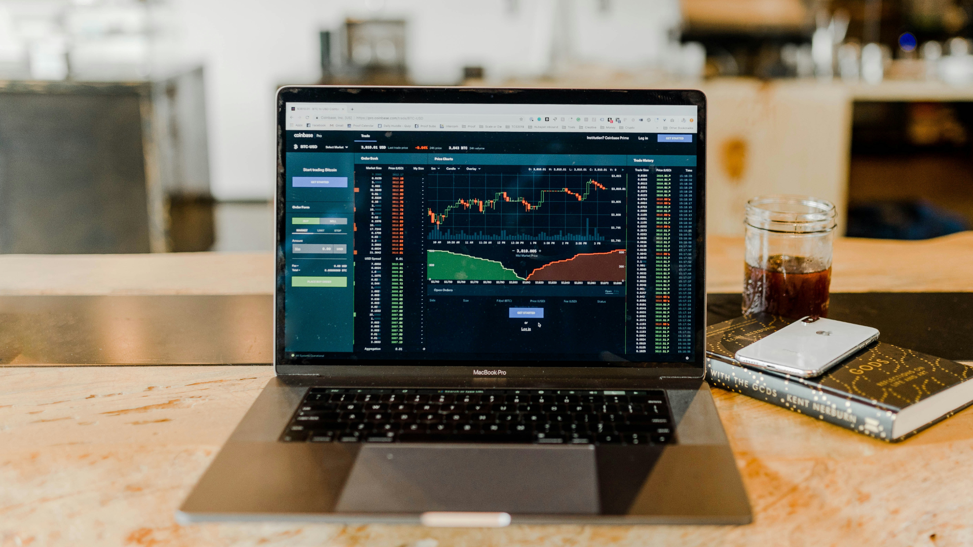 How to Spot 100x Altcoins in 2025 — Before the Hype Traps Everyone Else