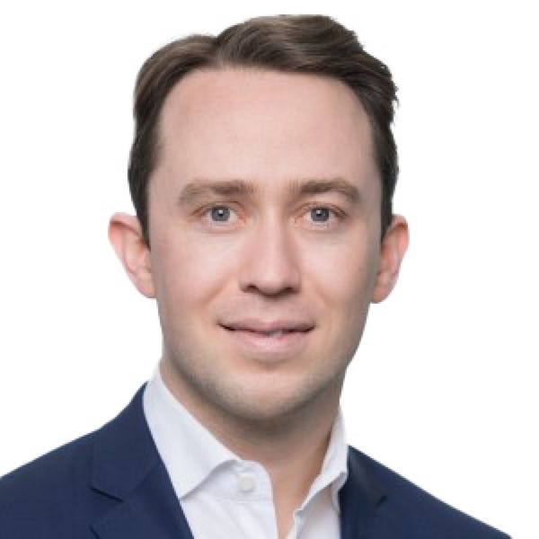 Private Equity im Fokus: Wie KKR und Till van Dorp Unternehmen transformieren