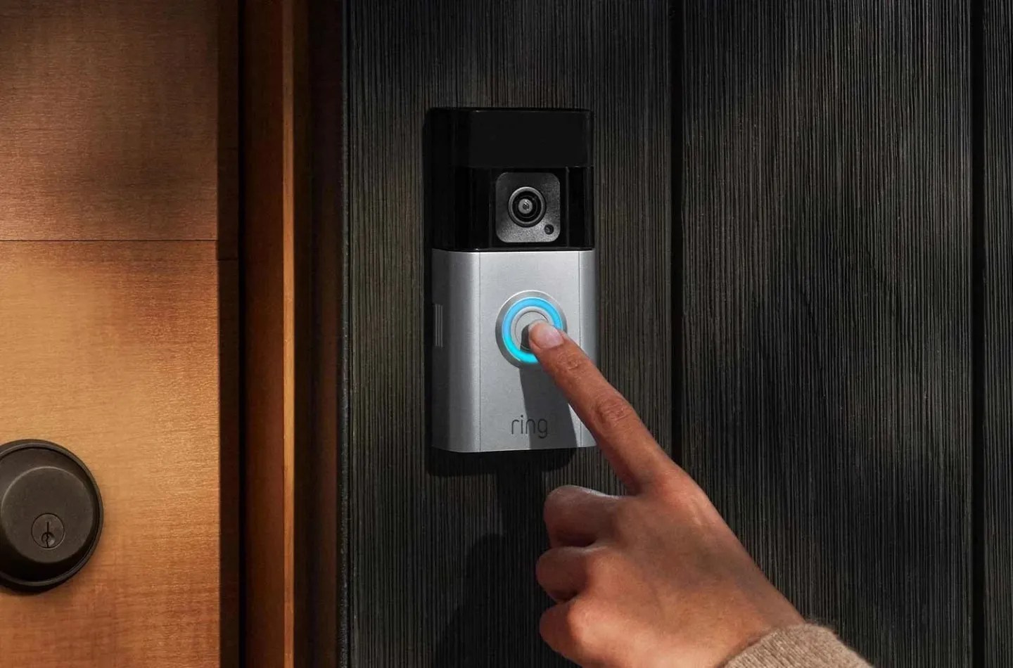 Ring reintroduces video sharing with police
