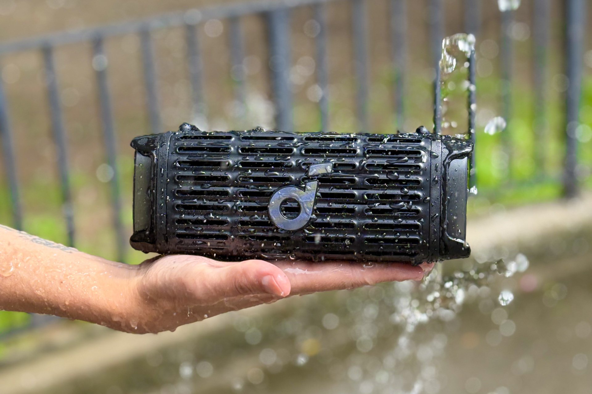 Soundcore Boom 3i Review: A Seaworthy Bluetooth Speaker That Dunks on the Competition