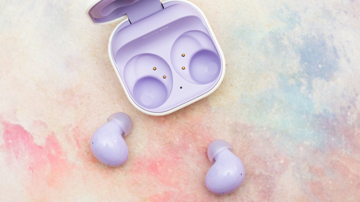 The best headphones for Samsung devotees