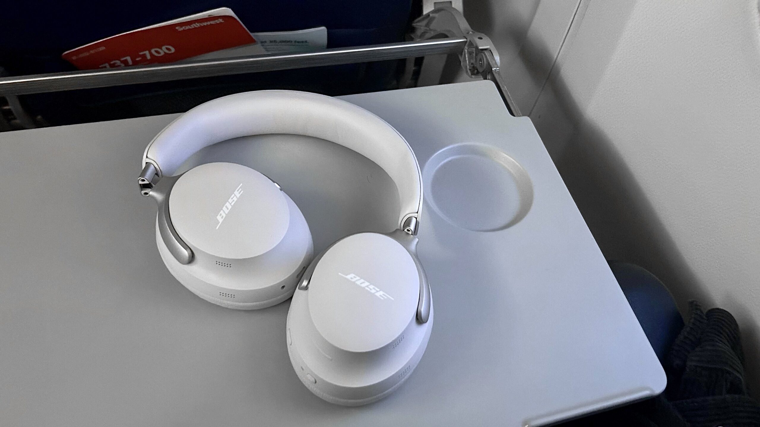 The best noise-cancelling headphones for flying: 8 picks to improve your travel experience