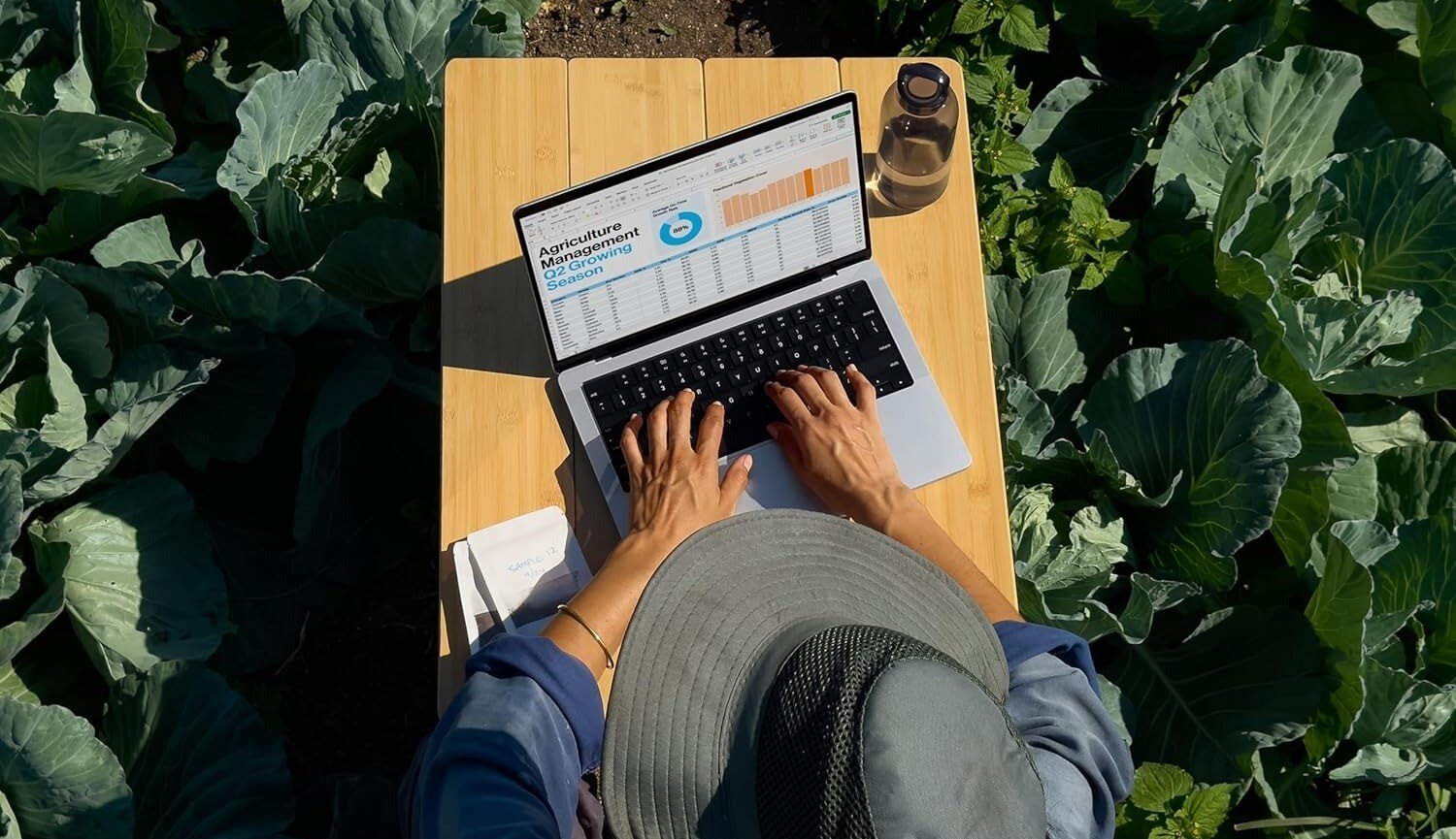 The mighty MacBook Pro M4 is $300 off at Amazon