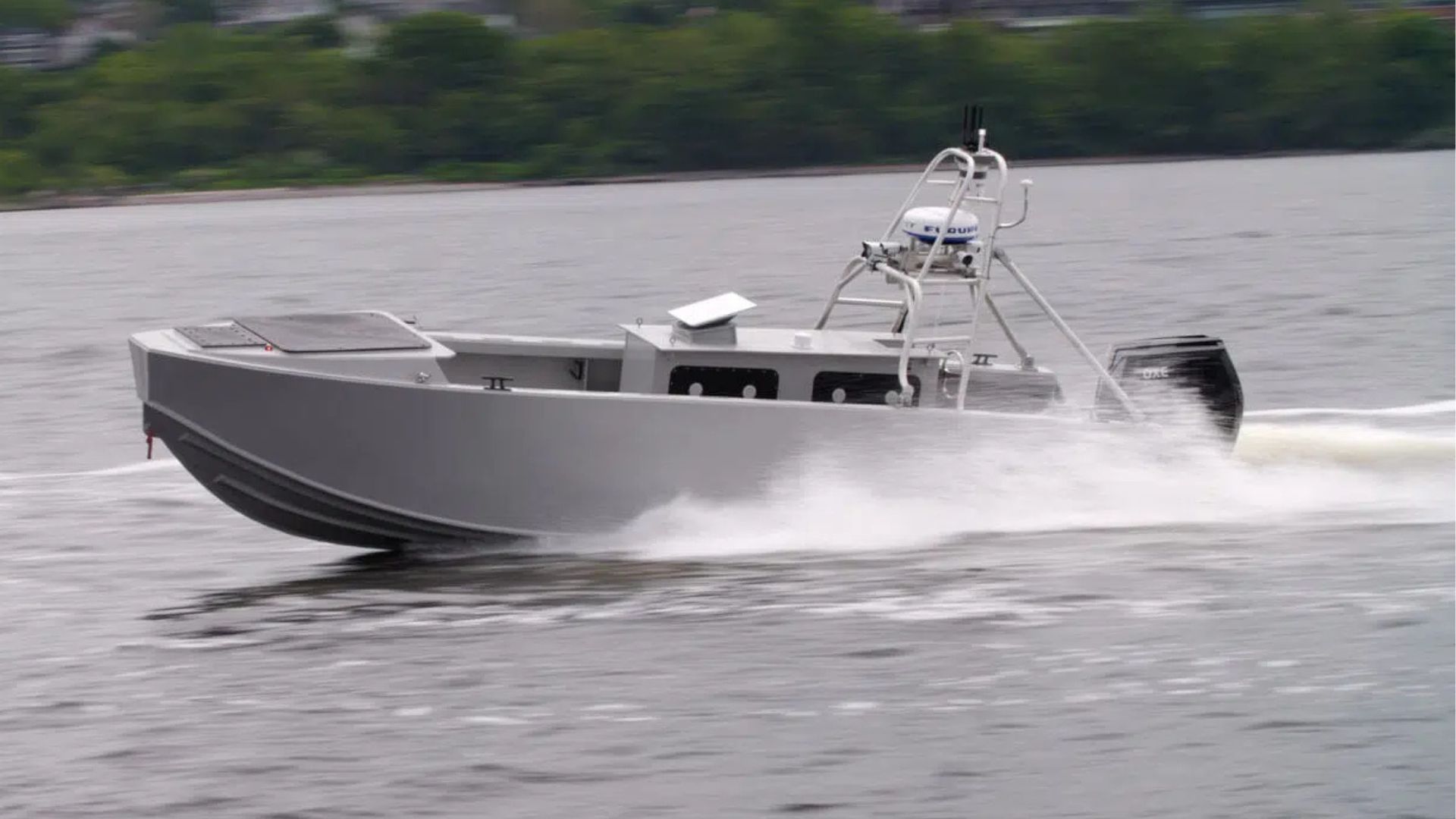 US firm unveils 300-horsepower robot boat to hunt enemy vessels at high speed