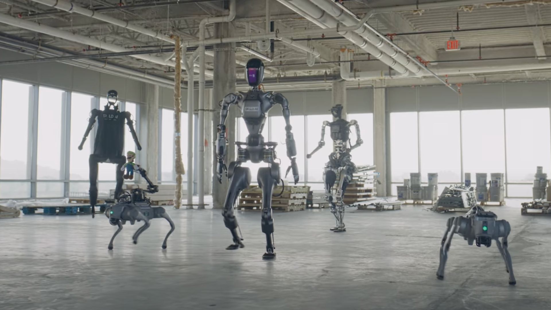 Video: Humanoid robot sorts dishes, survives kicks with new shared brain