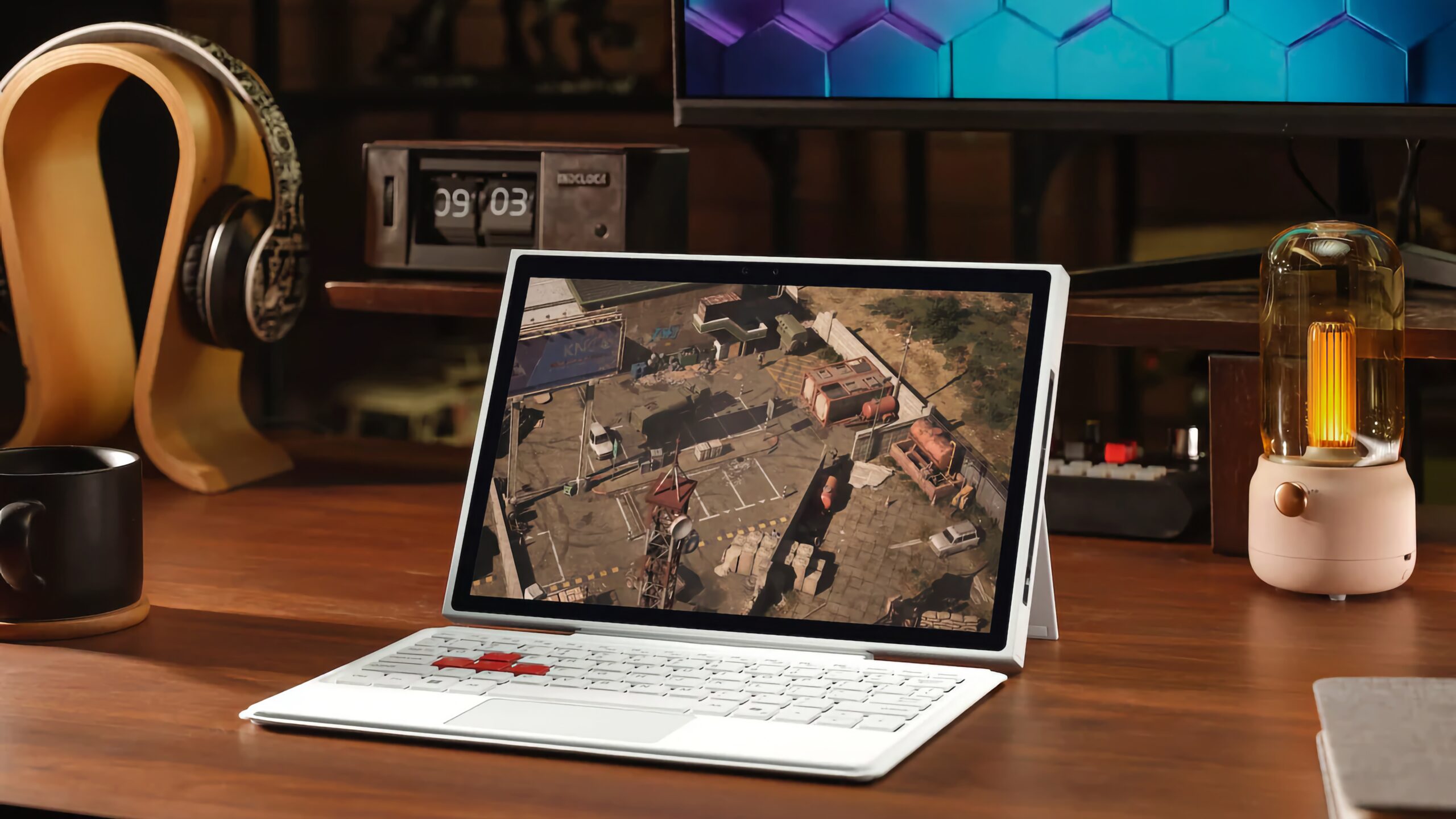 Abxylute will sell an absurd 3D handheld from Intel and Tencent Games for “under $1,700”