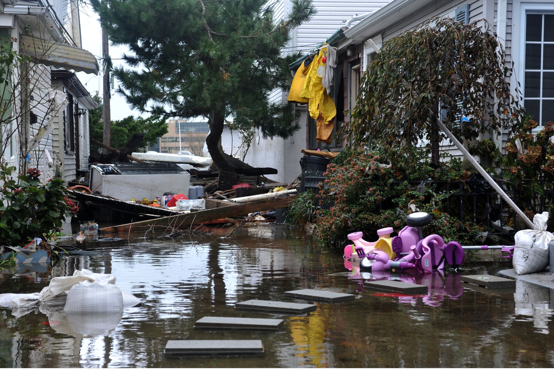 Researchers Uncover Hurricane Sandy’s Hidden Death Toll