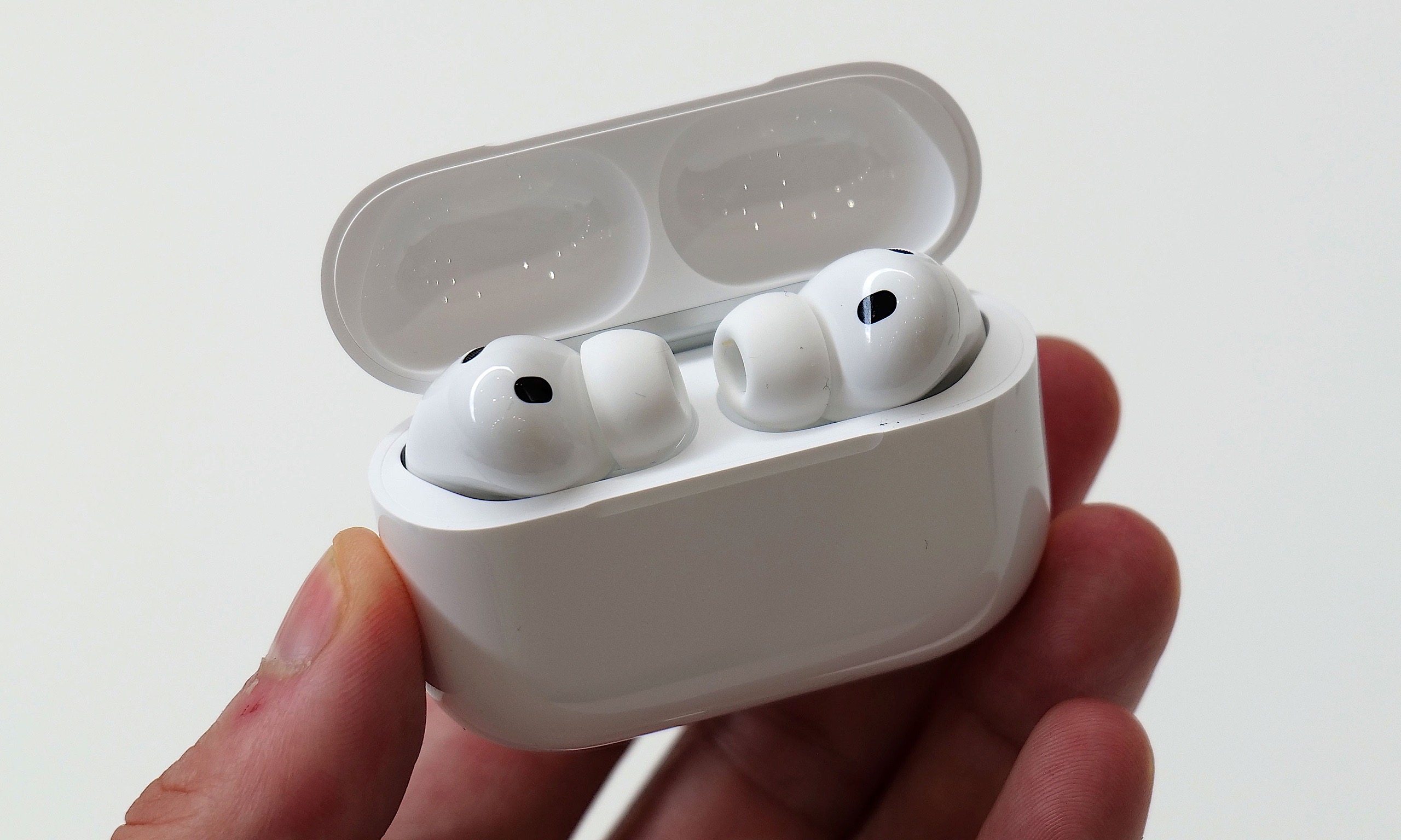 A closer look at the AirPods Pro 3: ANC, Live Translation and heart-rate tracking