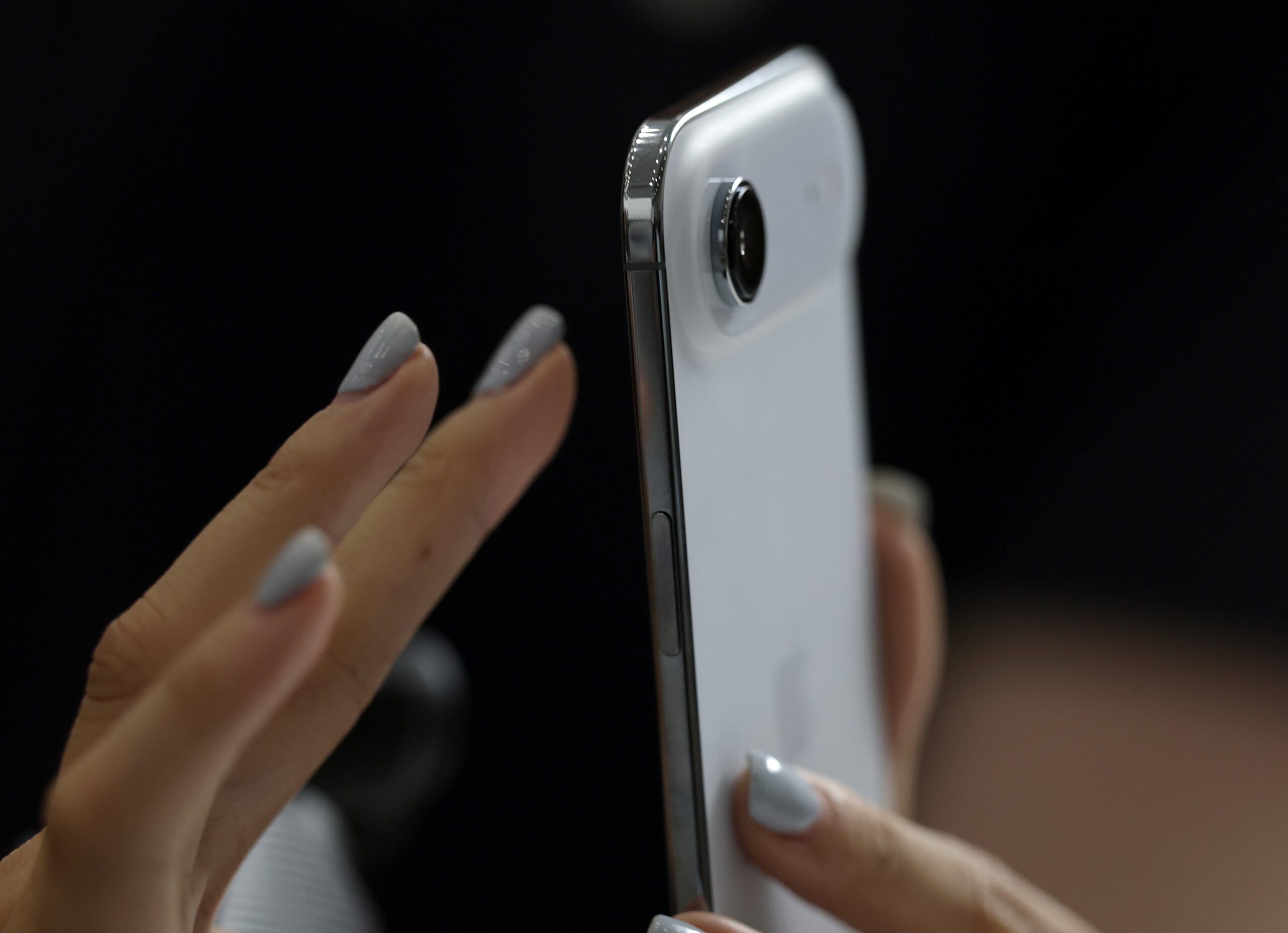 Apple updates parental controls for iOS 26