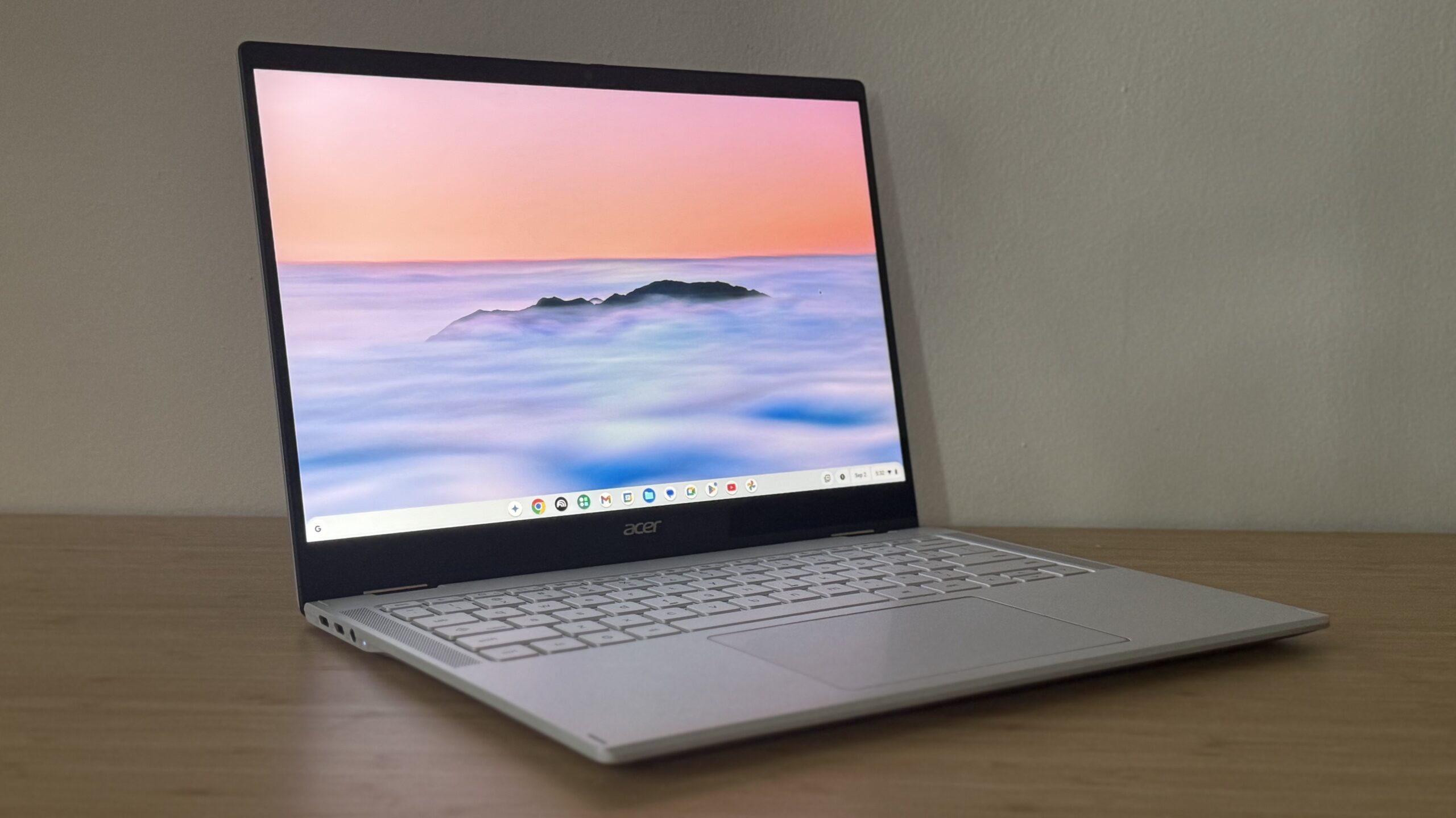 I tried Acers first Chromebook with an NPU: AI features aside, its just a nice budget laptop