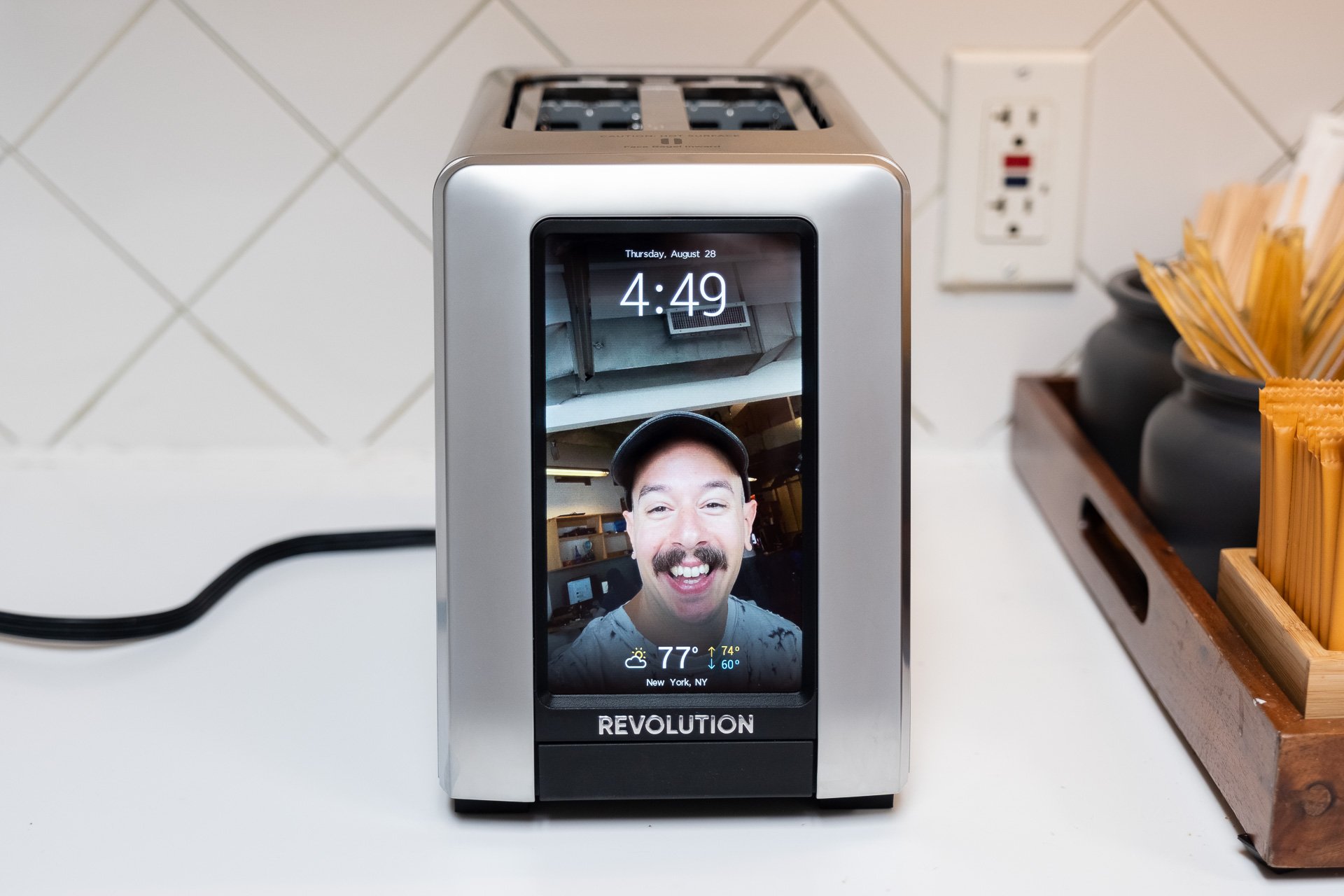 I Used a $400 Smart Toaster to Make Pop-Tarts and All I Got Was a Tummy Ache