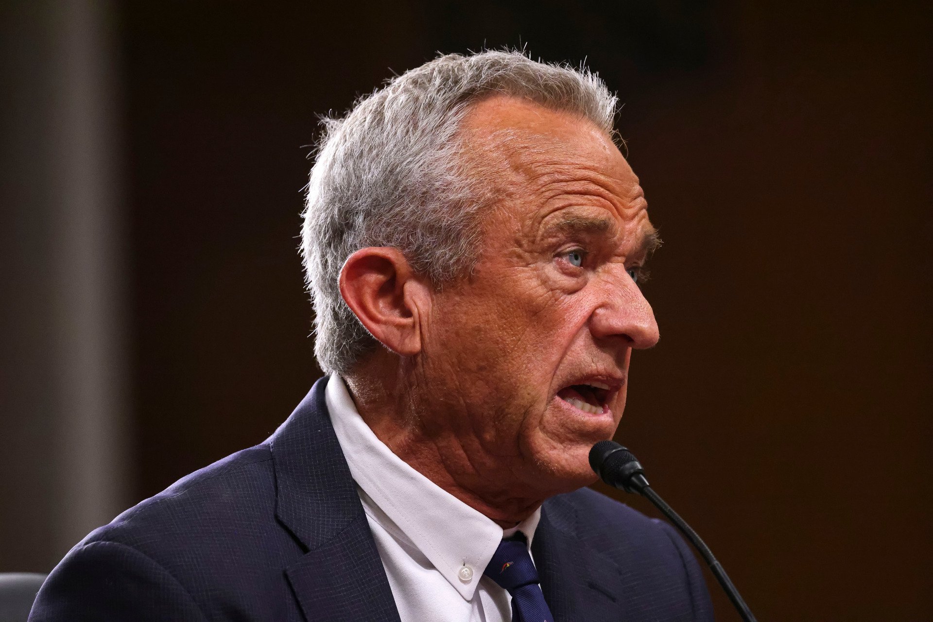 RFK Jr. Says He Doesn’t Know How Many Americans Died From Covid During Heated Senate Hearing