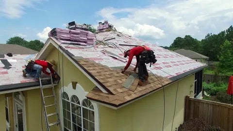 Roof Replacement in Jacksonville, FL: What Homeowners Need to Know