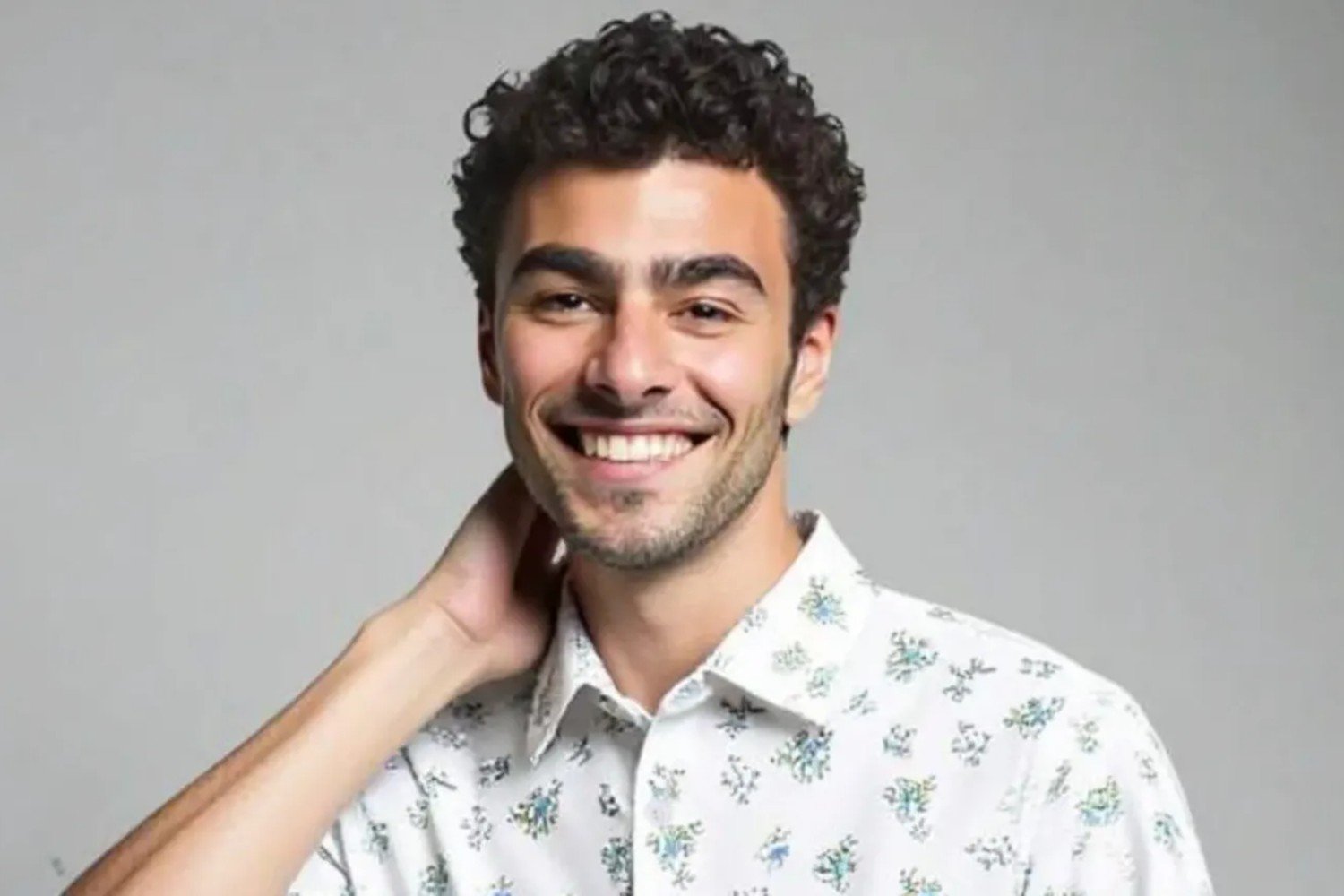 Shein Uses Likely AI-Generated Luigi Mangione to Model Shirts