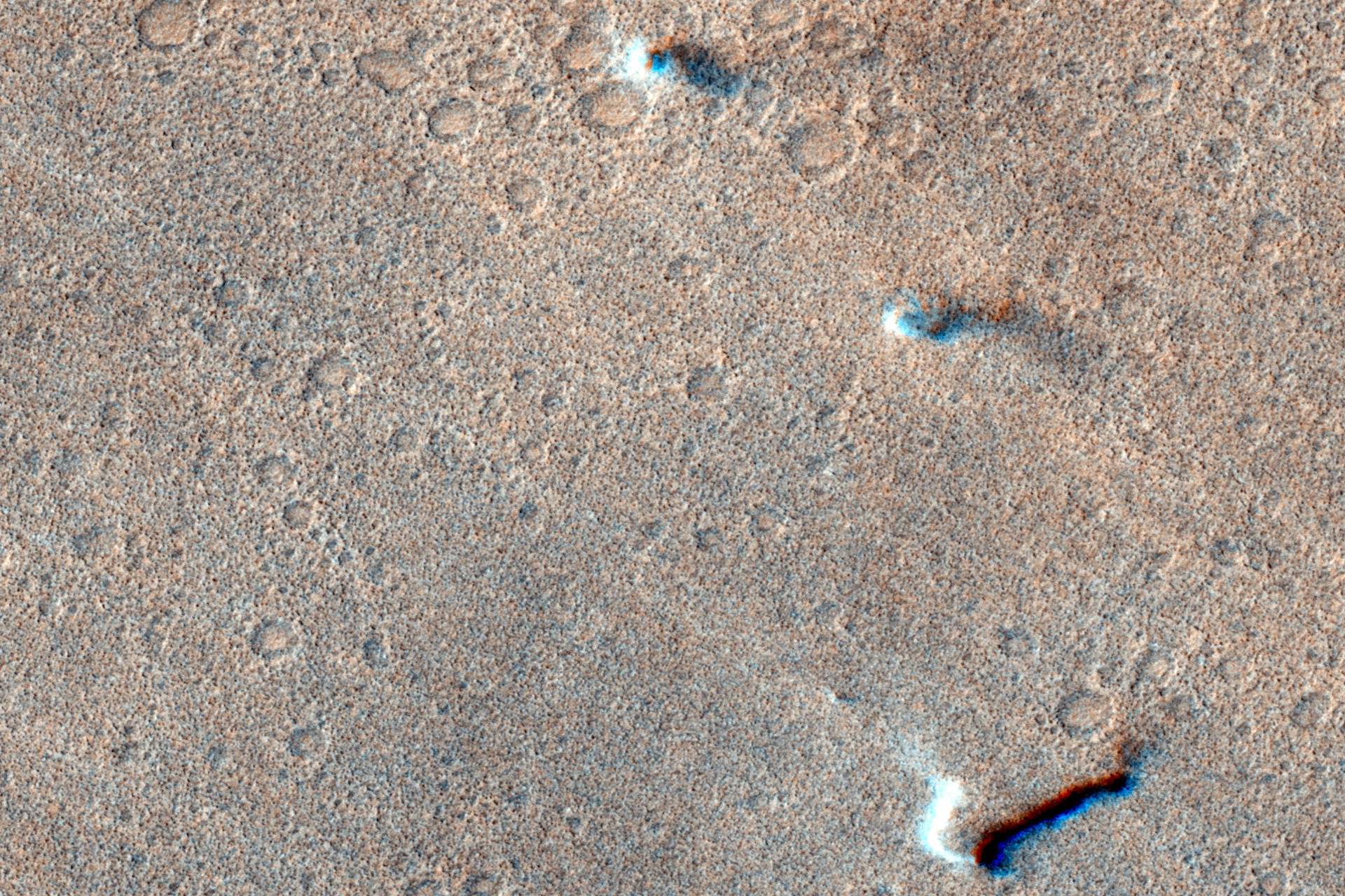 20 Years Worth of Mars Weather Data Reveals the Red Planet Is Way Windier Than We Thought