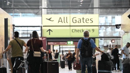 Ausnahmen für Privatflüge: BKA überwacht 90 Prozent der Flugpassagiere