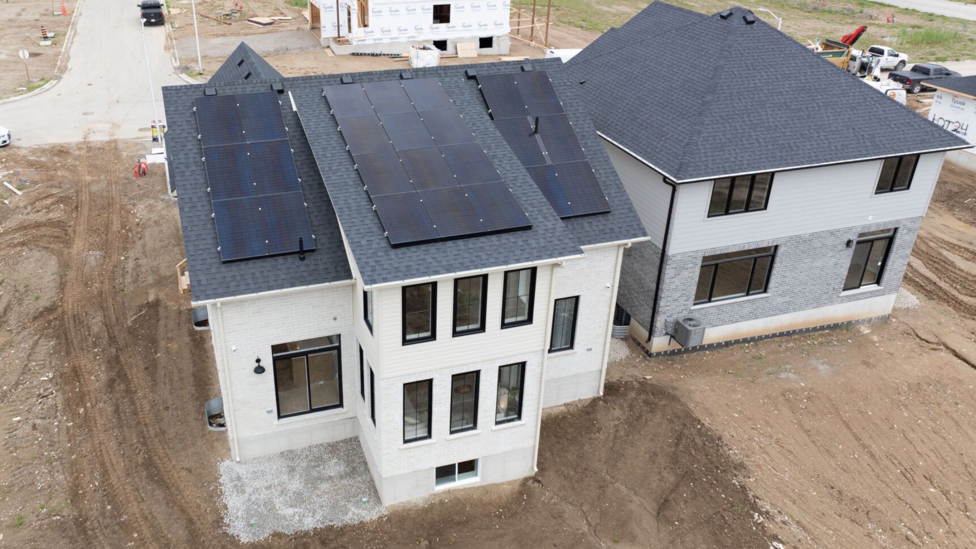 Canadian engineers build self-powered solar home that cuts energy use by nearly half