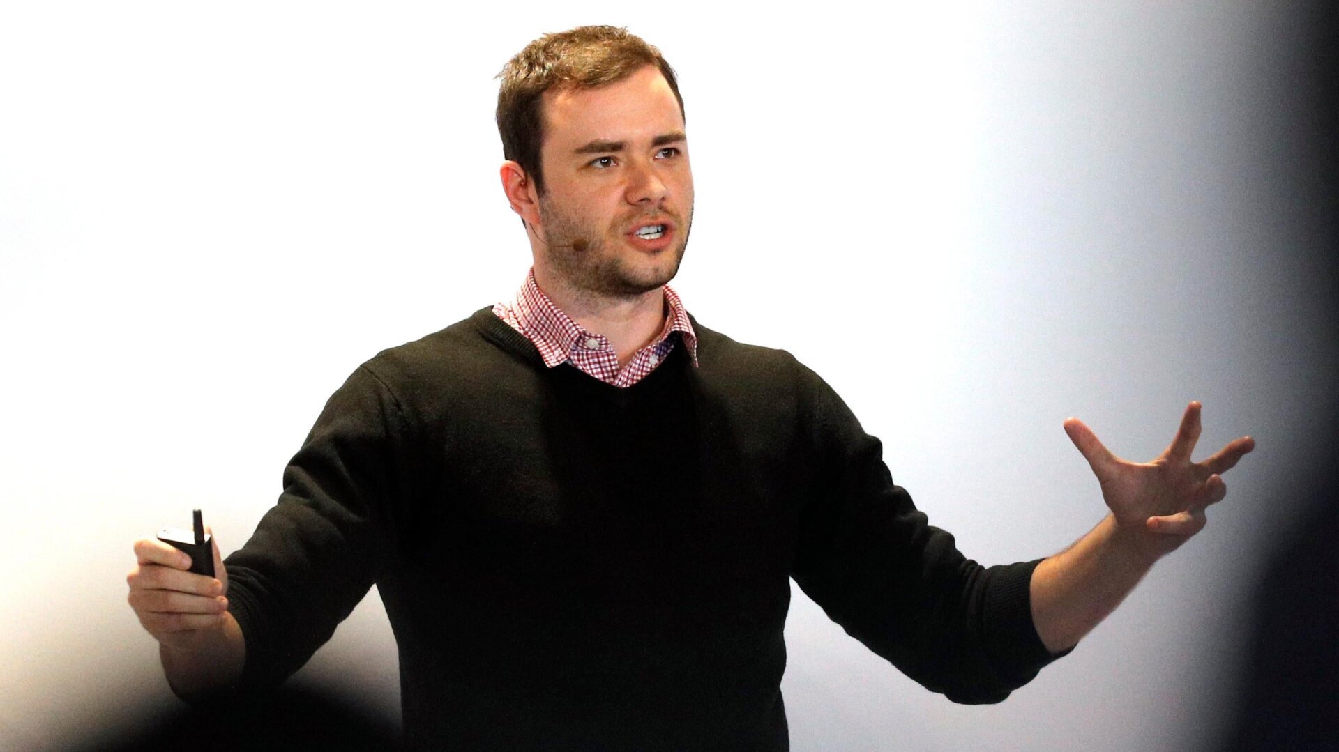 Even the Inventor of ‘Vibe Coding’ Says Vibe Coding Can’t Cut It