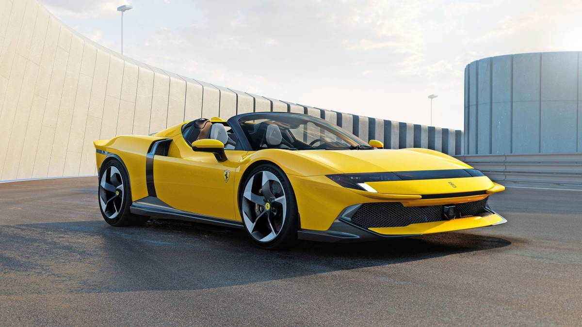 Ferrari, Porsche und Co.: Hybridsportwagen fahren vor