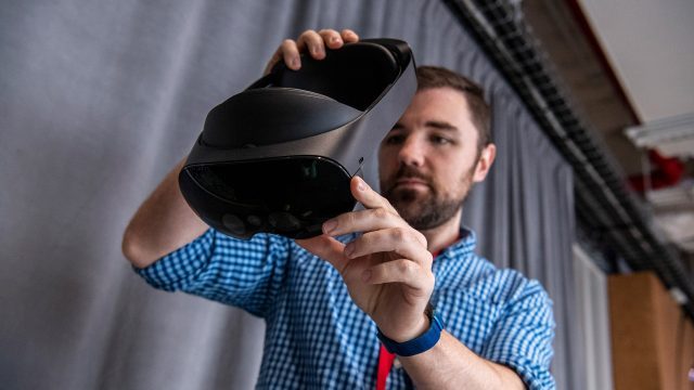 Interview: Behind-the-scenes with Road to VR Executive Editor Ben Lang