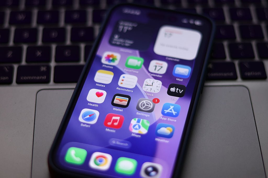 iOS 26.1 arrives soon: 4 new features