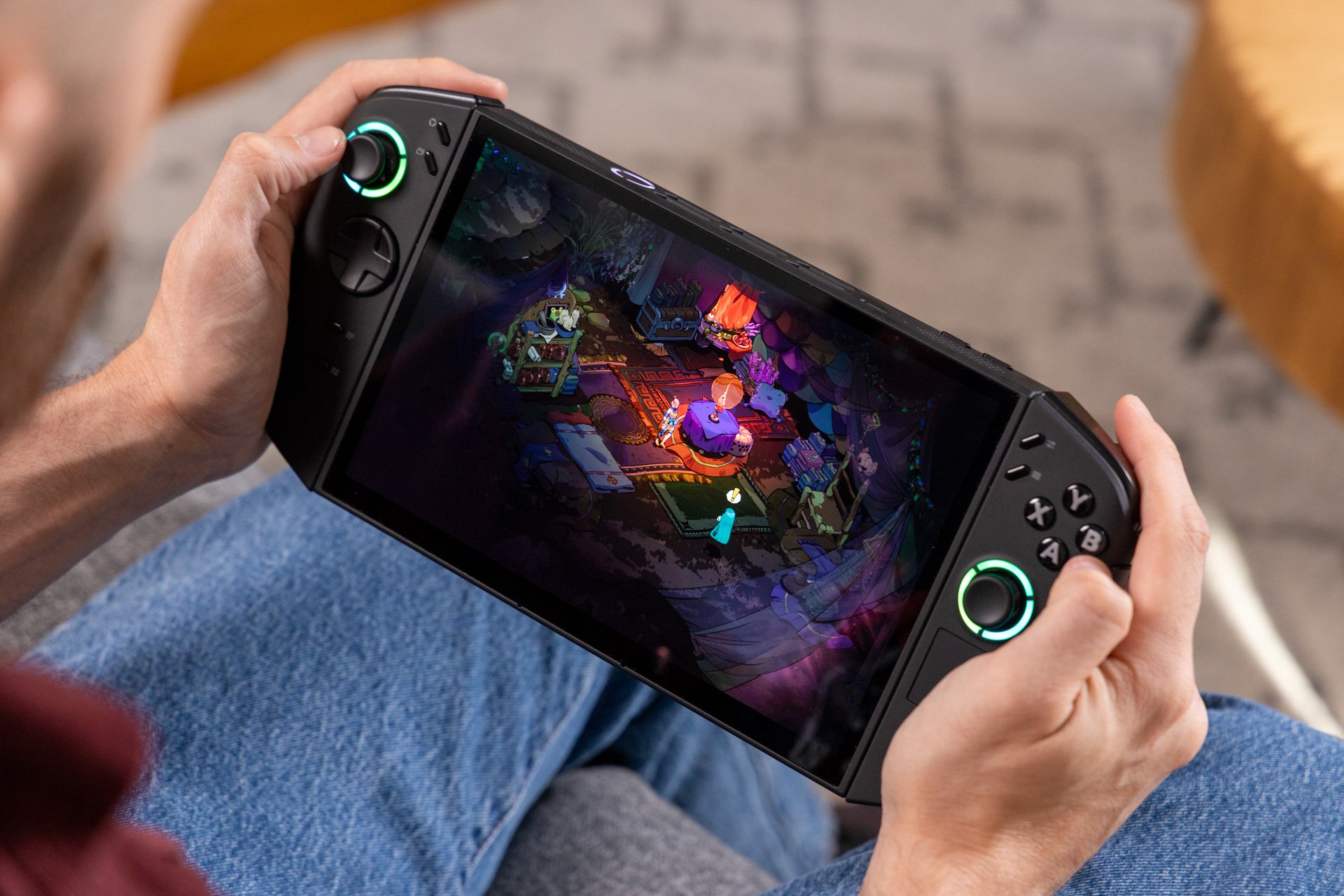 Lenovo Legion Go 2 Review: A Handheld Made For Big, Meaty Claws