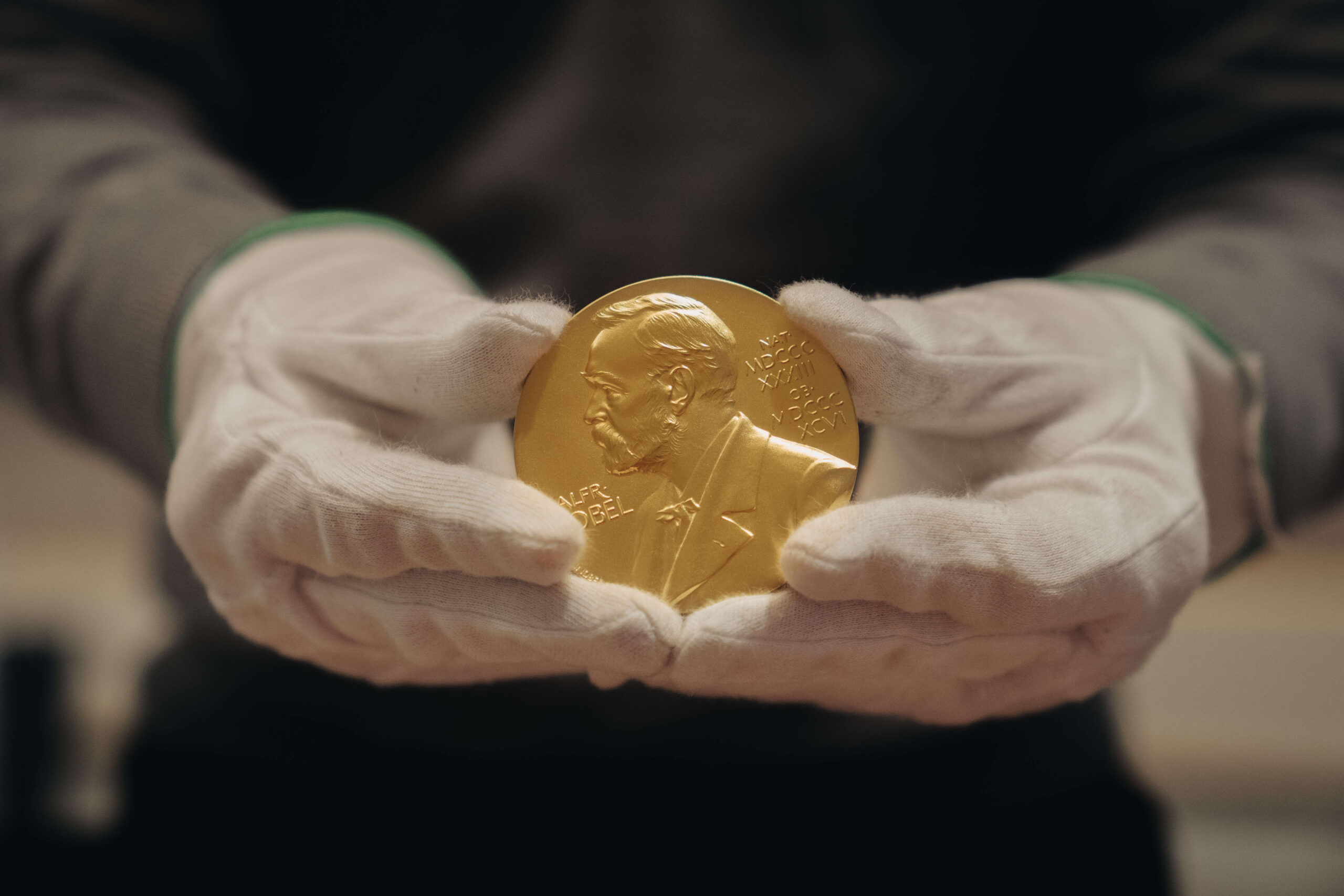 Nobel Prize in Physics goes to early research that led to today’s quantum computers