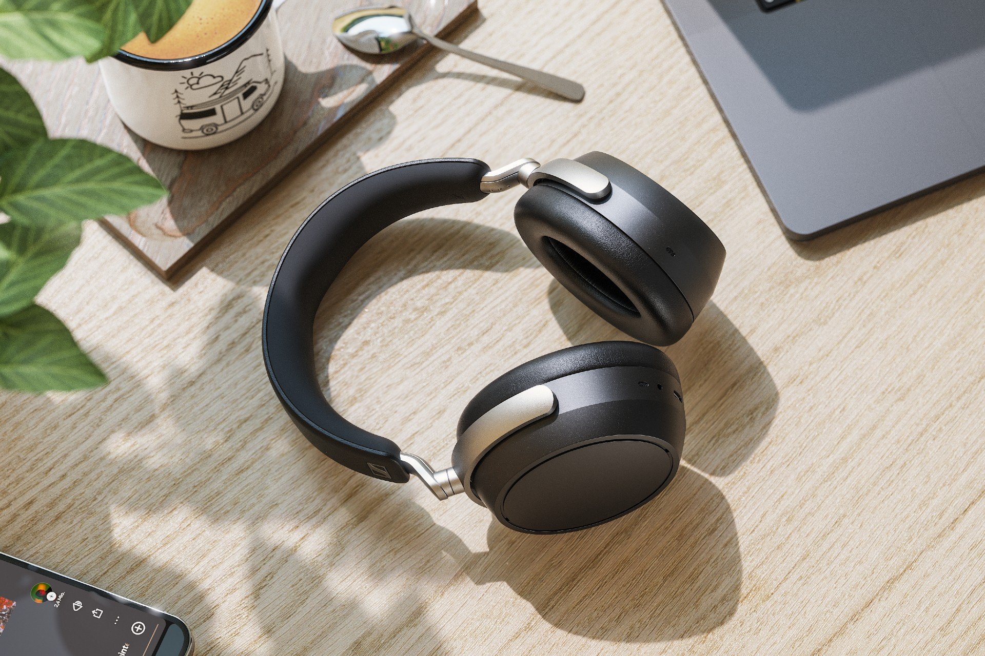 Sennheiser’s New Wireless Headphones Ask: Would You Dongle It Up for Hi-Fi Audio?