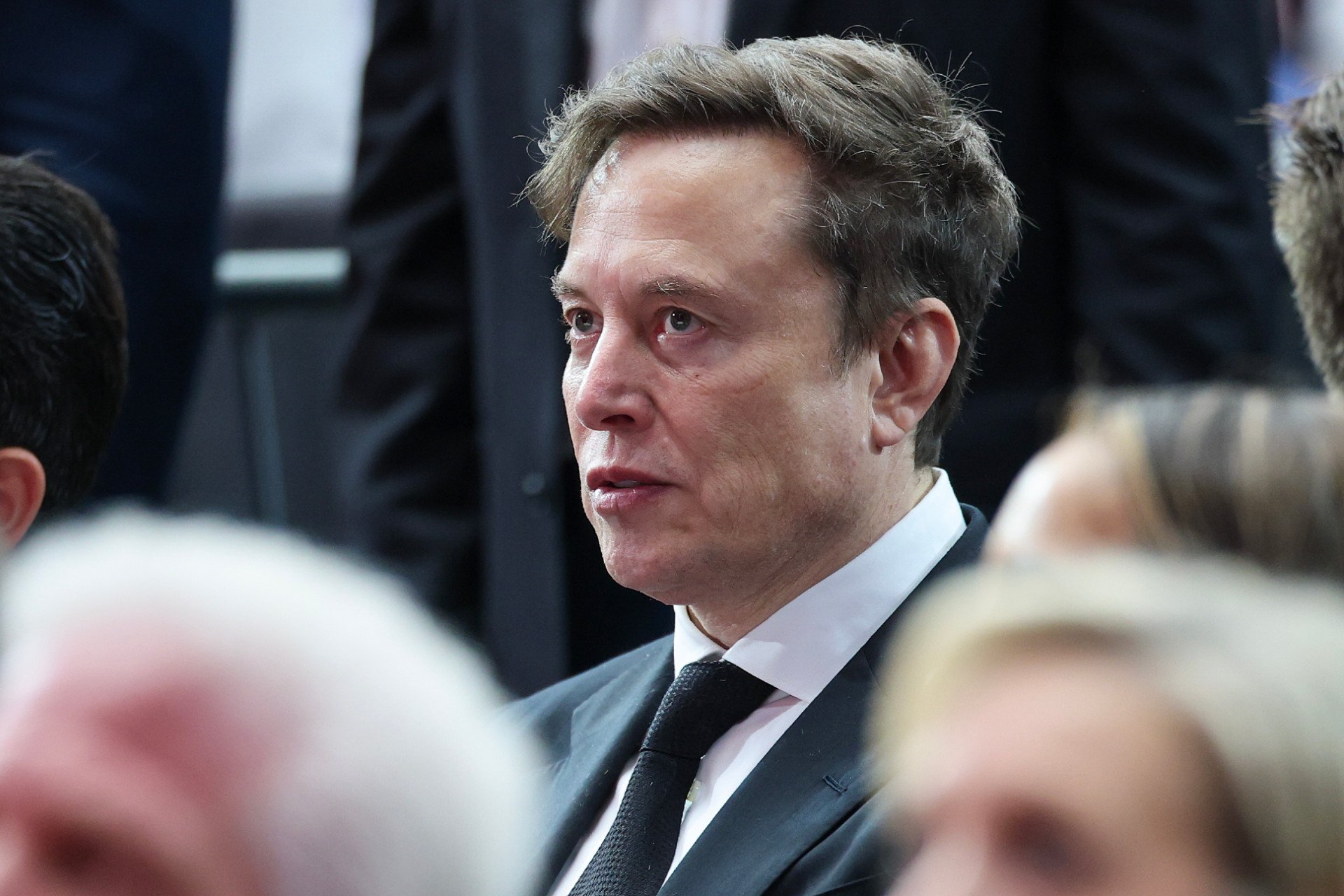 Signal President Spars With Elon Musk Over Trust in Private Messengers