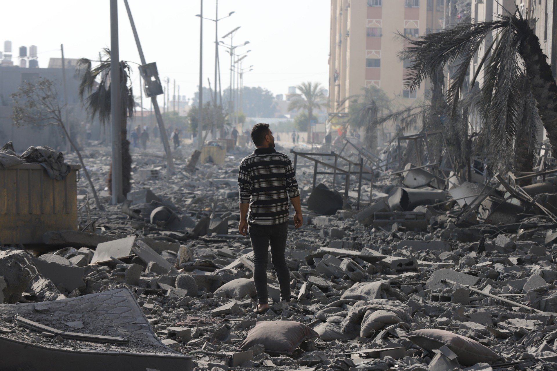 The Destruction in Gaza Is What the Future of AI Warfare Looks Like