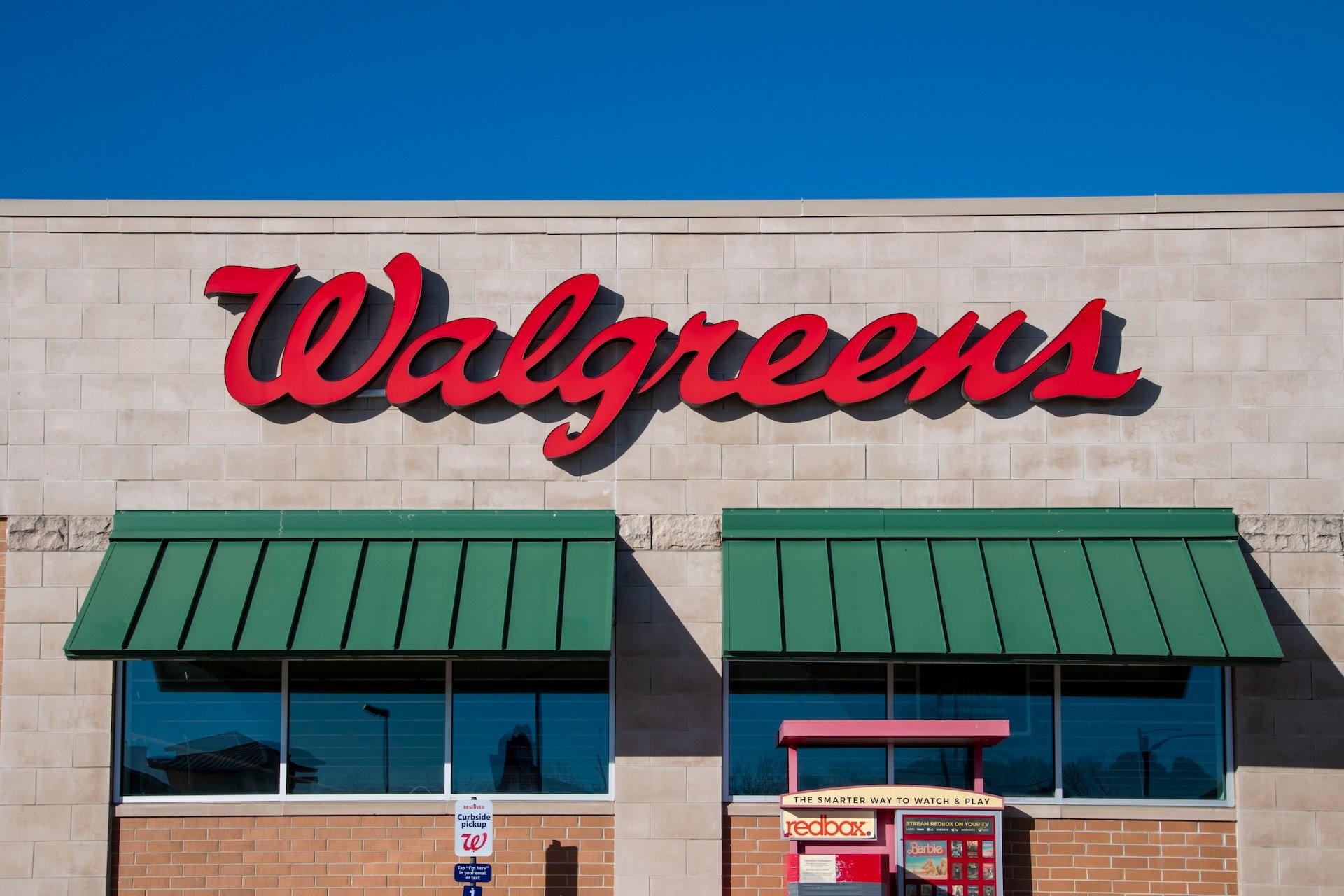 Walgreens Recalls Saline Nasal Spray Over Bacteria Contamination Concerns