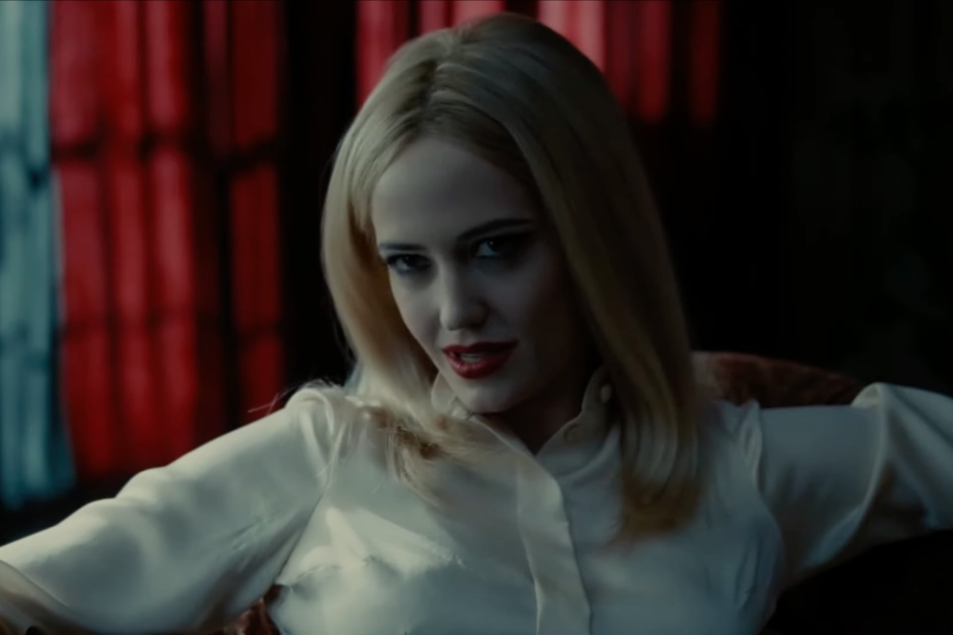 ‘Wednesday’ Casts a Goth Icon to Play the Mysterious Aunt Ophelia