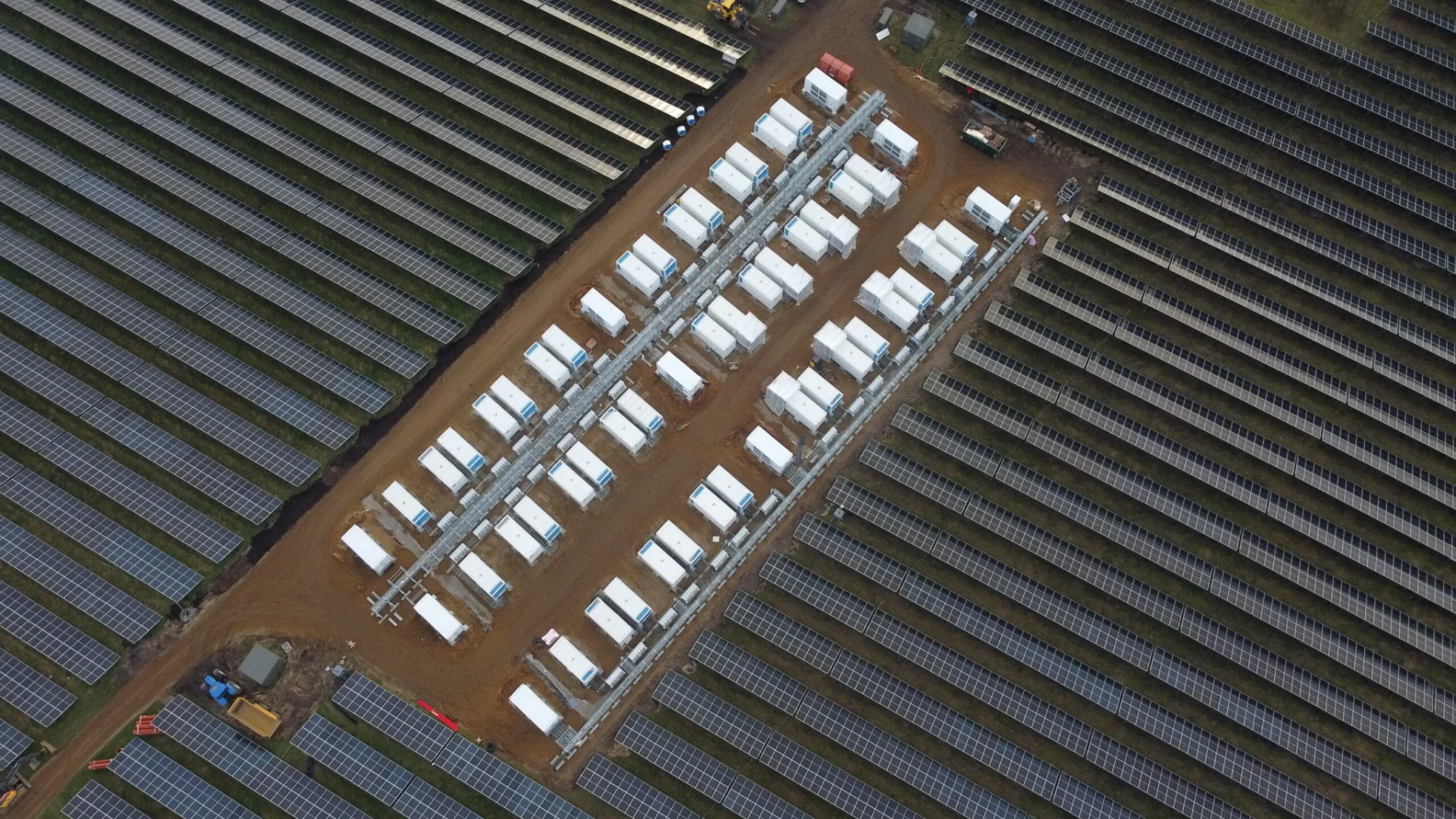 200 MWh capacity: Northern Europe’s largest solar and battery park goes live