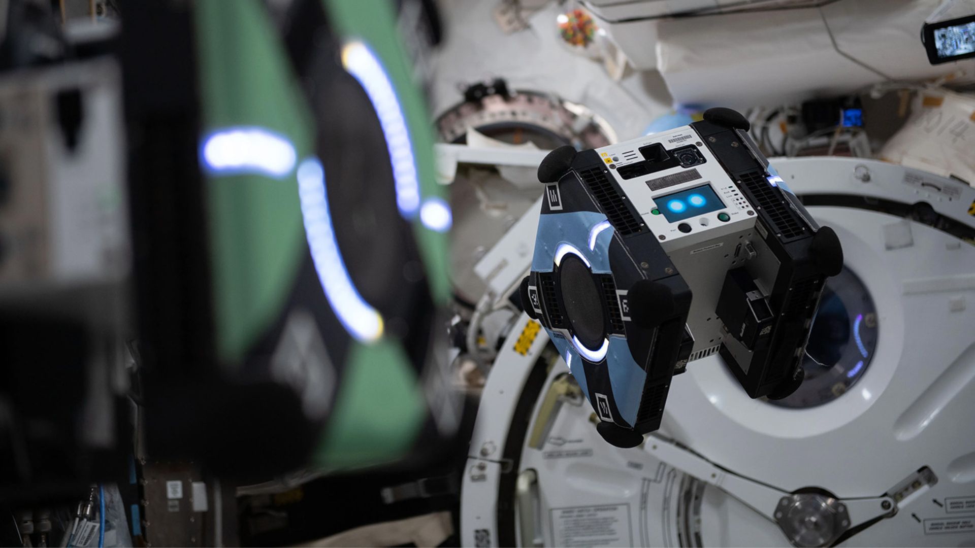 AI takes control in space for the first time, helps ISS robot move 60% faster