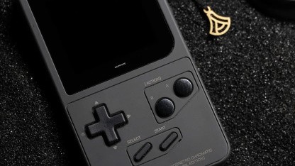 Anduril Chromatic: Gameboy aus Kampfdrohnen-Metall führt zu Kontroversen