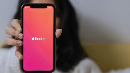 Arbeitmarkt: Jobsuchende kapern Dating-Apps