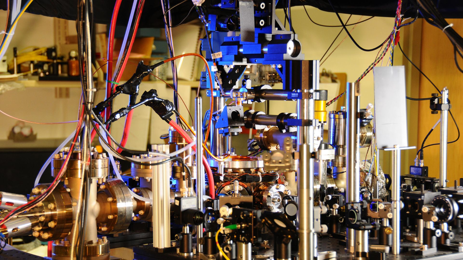 Brutal 125 mph gusts triggered rare power failure at US atomic clock facility