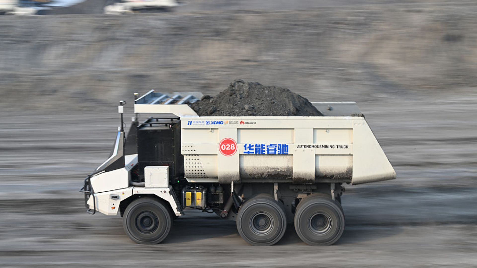 China tests 5G-powered unmanned mining trucks at 18,000+ feet altitude