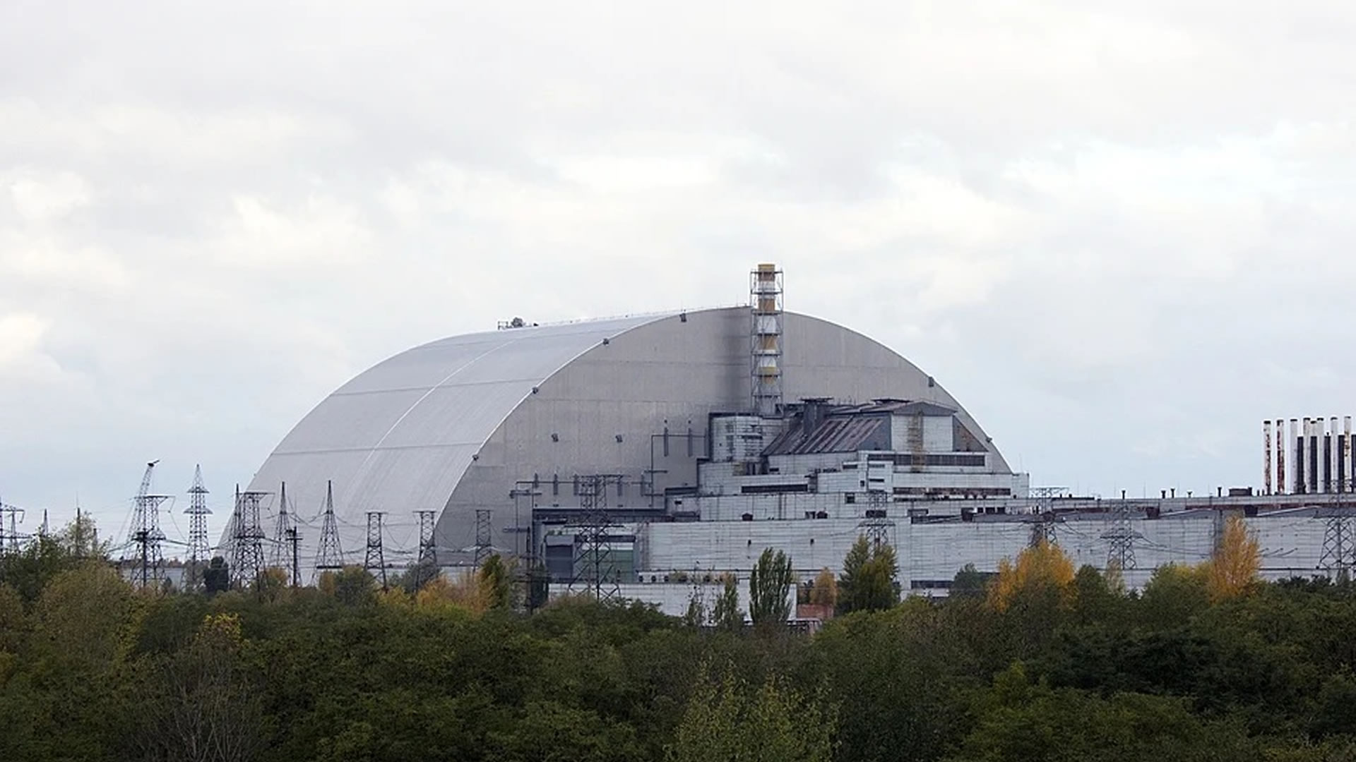 Drone-damaged Chernobyl facility’s shield can’t confine radiation, nuclear body warns