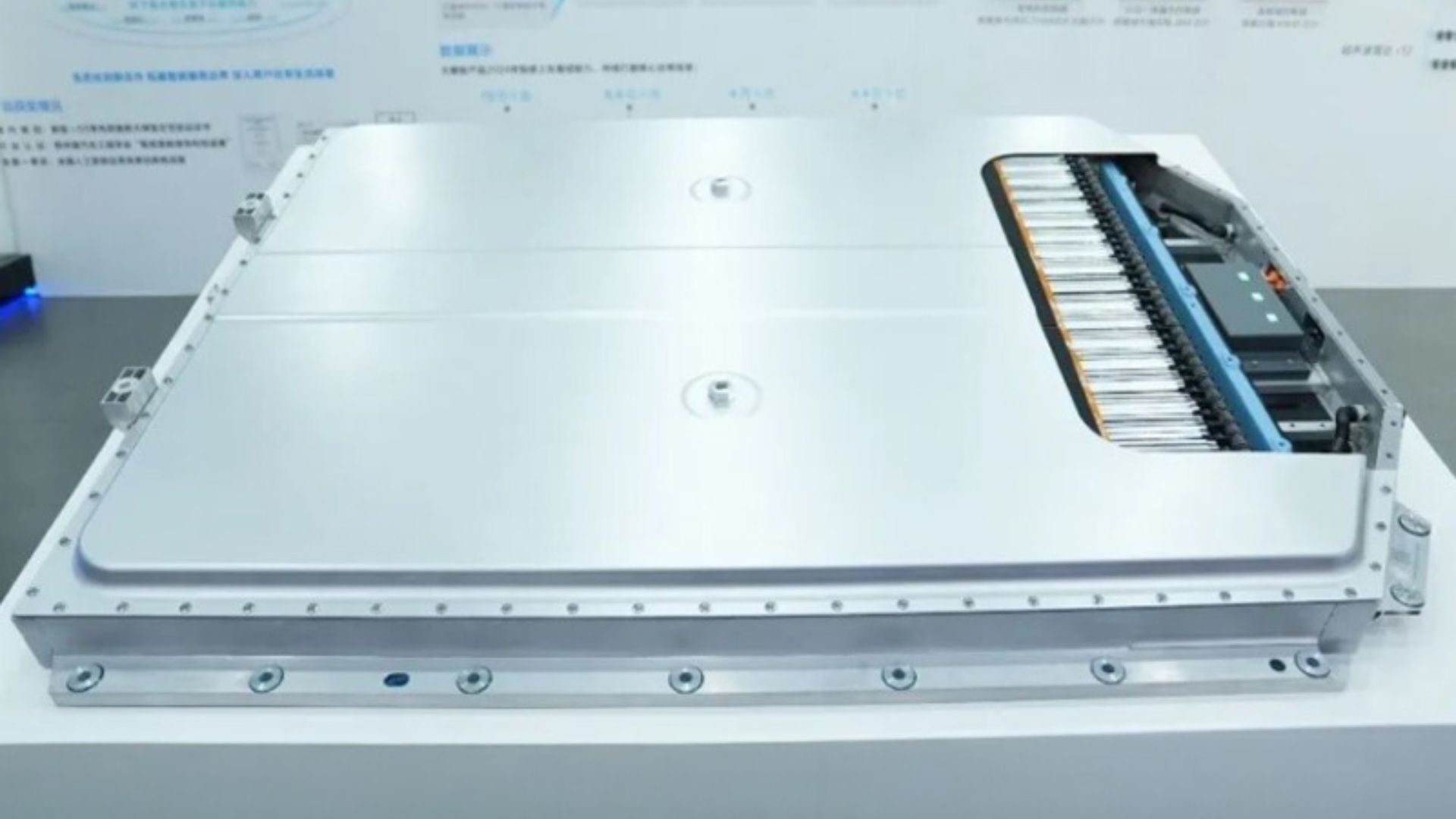 EV battery ceiling rises as China reports 824 Wh/kg solid-state cell, aims 1,000 Wh/kg