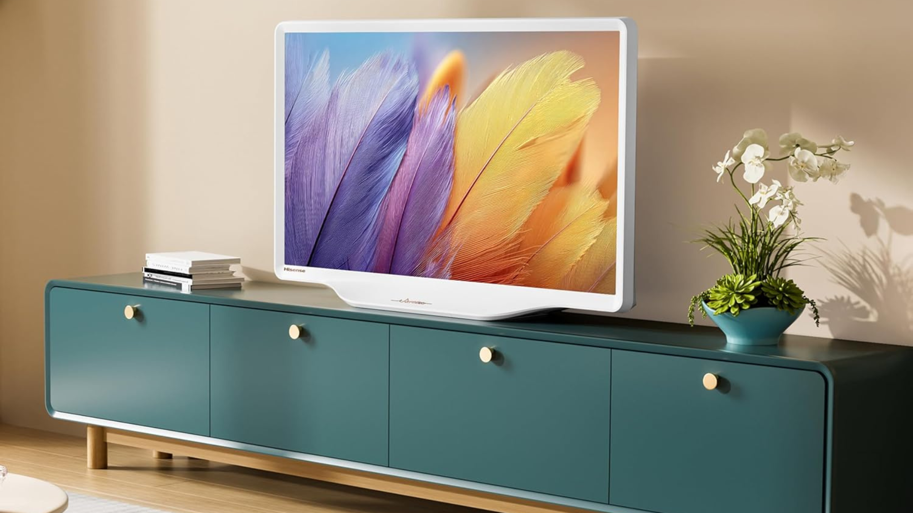 The Frame isnt the only glamorous 32-inch QLED TV anymore: Meet the $299.99 Hisense S5 DécoTV