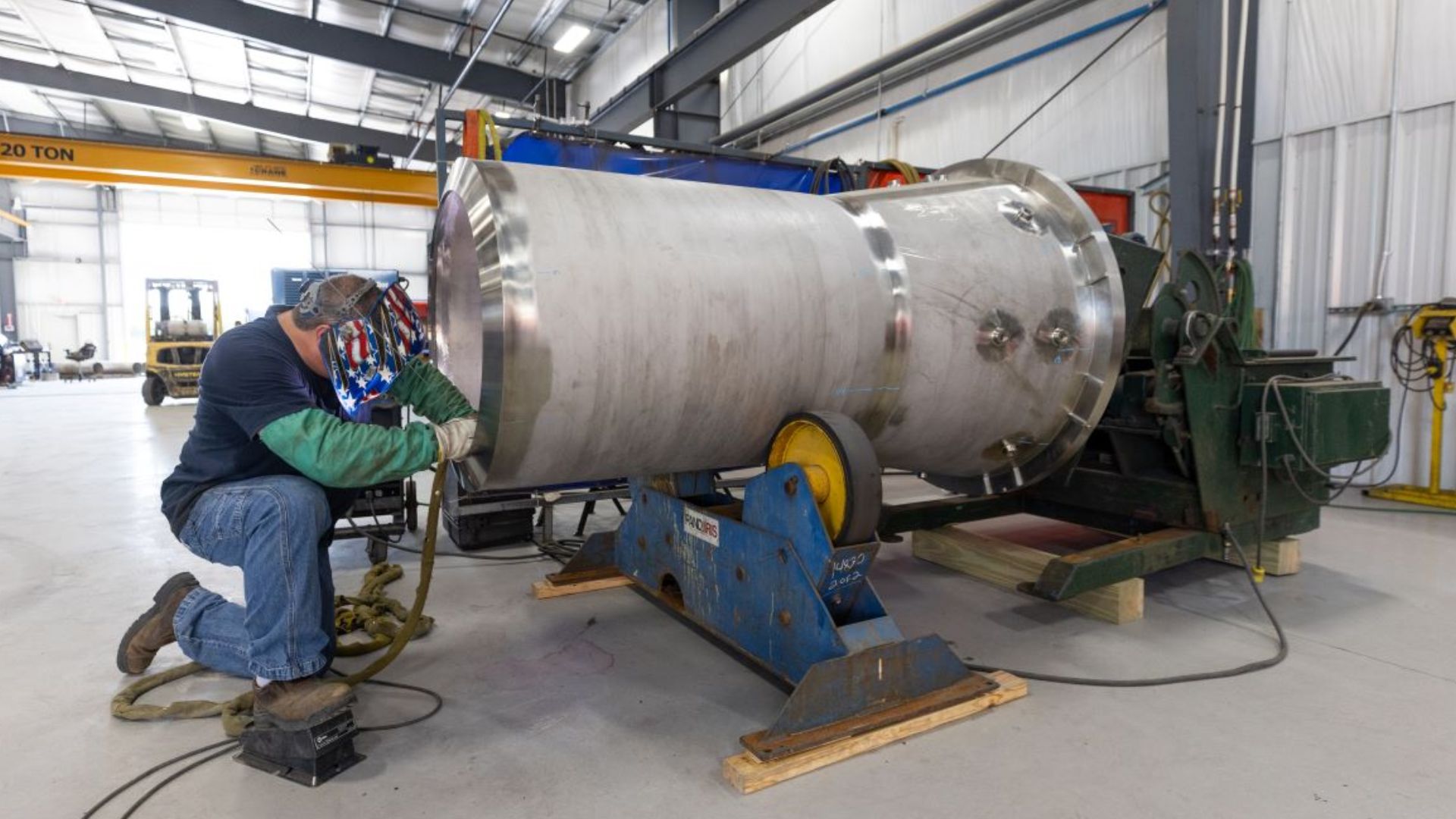 US sedan-sized nuclear reactor MARVEL selects first end users for global AI power