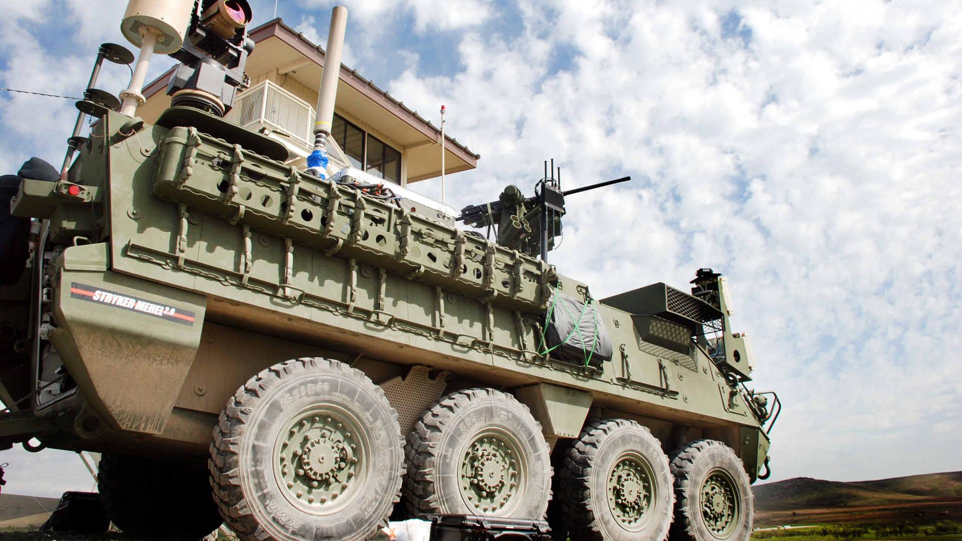 US to hand over 250 heavy armored vehicles to Poland under $1 offer for military use