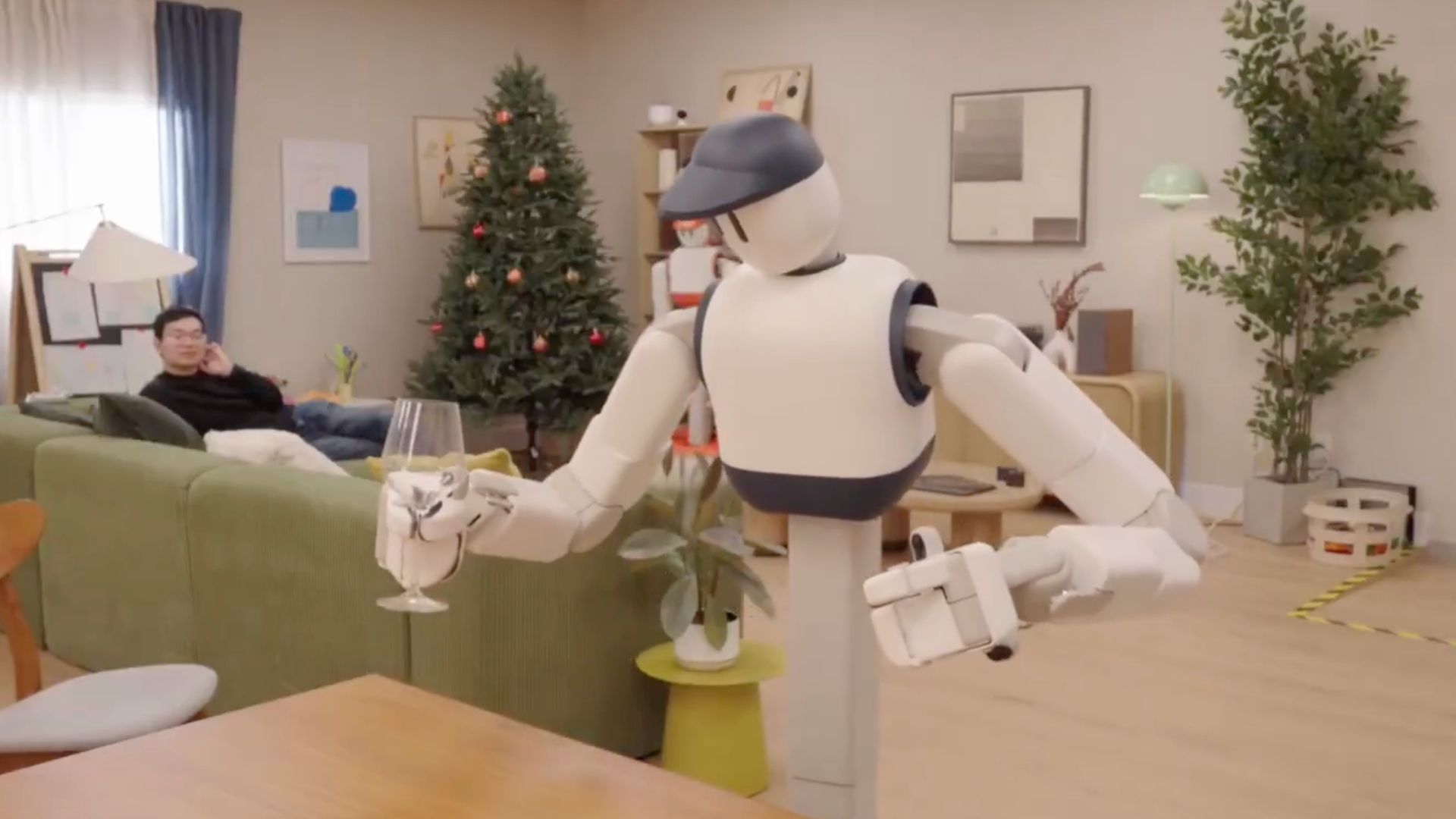 Video: Cartoon-like humanoid robot learns kitchen chores by watching humans