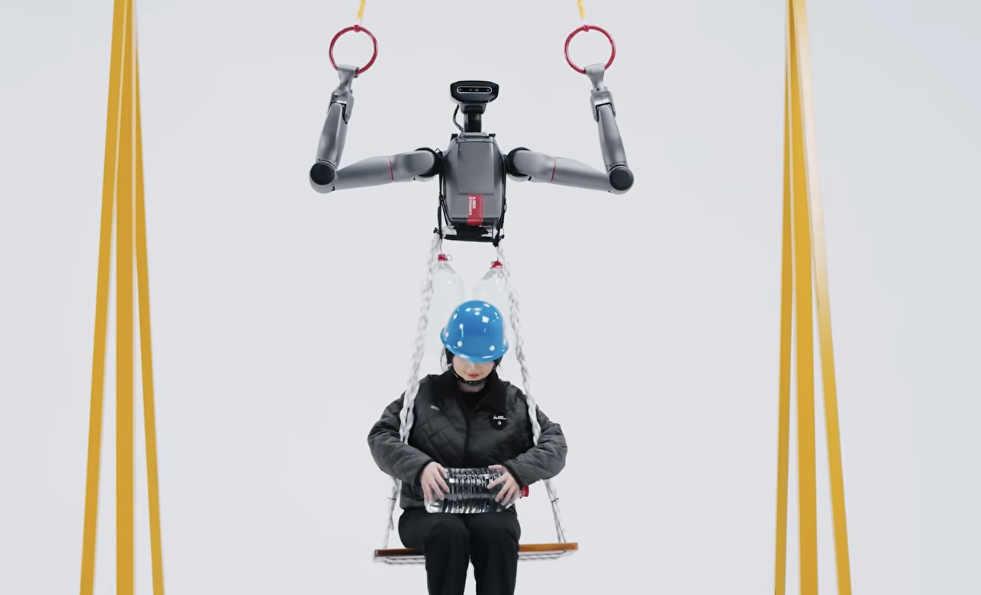 Video: China’s resilient biped robot gets wheeled and humanoid modular modes